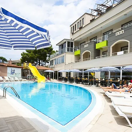 Θέρετρο Rich Melissa 4*